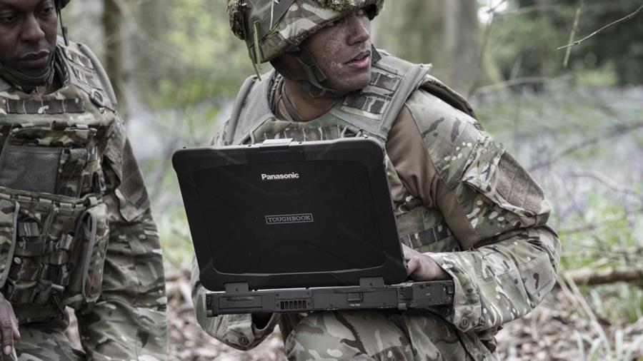 Conçu pour la Défense : le Toughbook 40 doté d’un disque SSD crypté de la société VIASAT