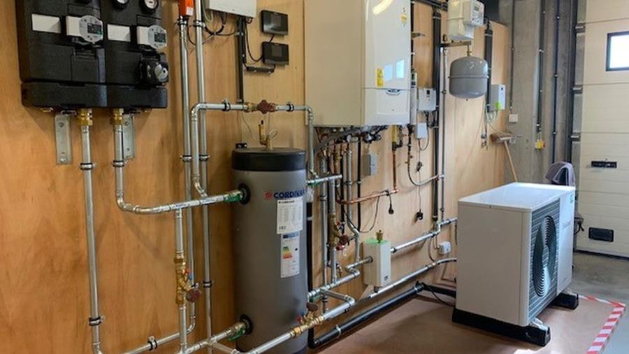 Correct hybride verwarmingssystemen leren installeren