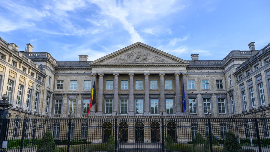 Approbation de la proposition de loi réglementant la consultation dans le cadre du secret professionnel