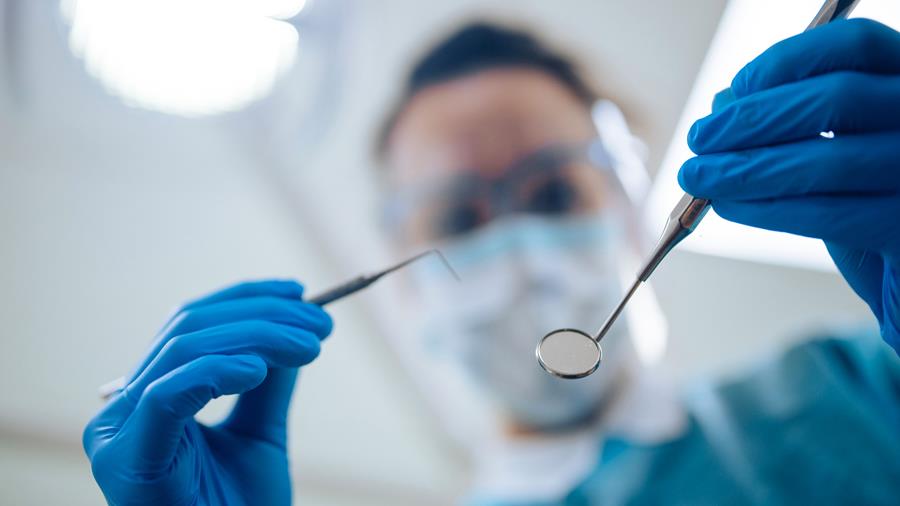 Gardes en dentisterie: un cadre légal en projet