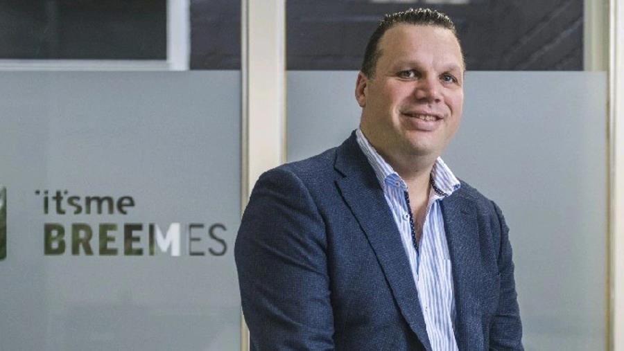 Breemes versterkt haar groei met de overname van het klantenbestand van IExT