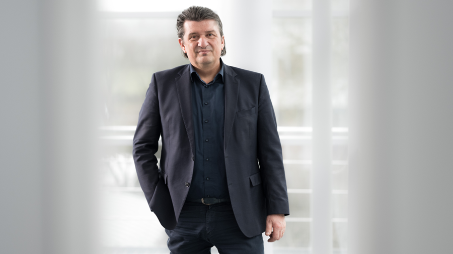 Le contrôle de mouvement en transition: "Stagner, c'est reculer"