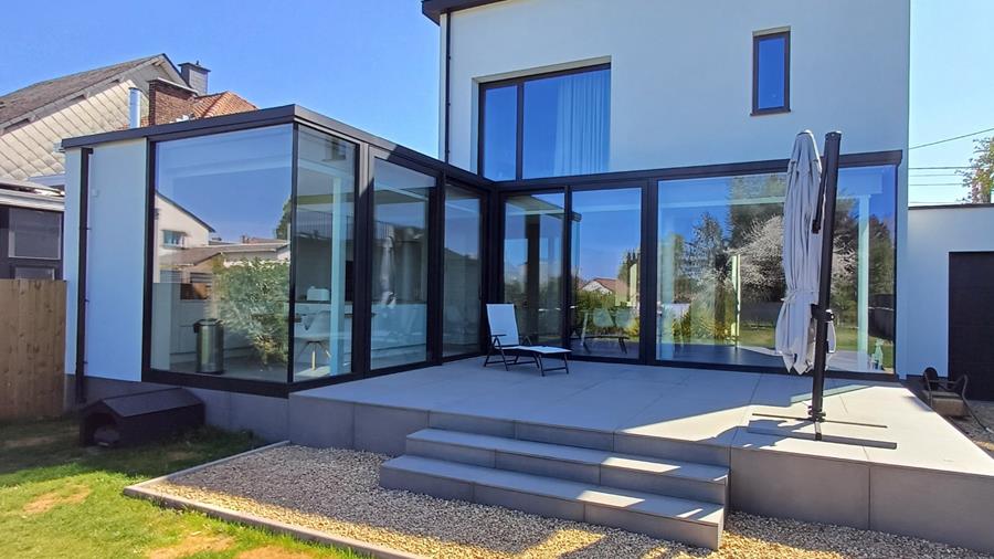 Aluminium schrijnwerk op maat, design en precisie